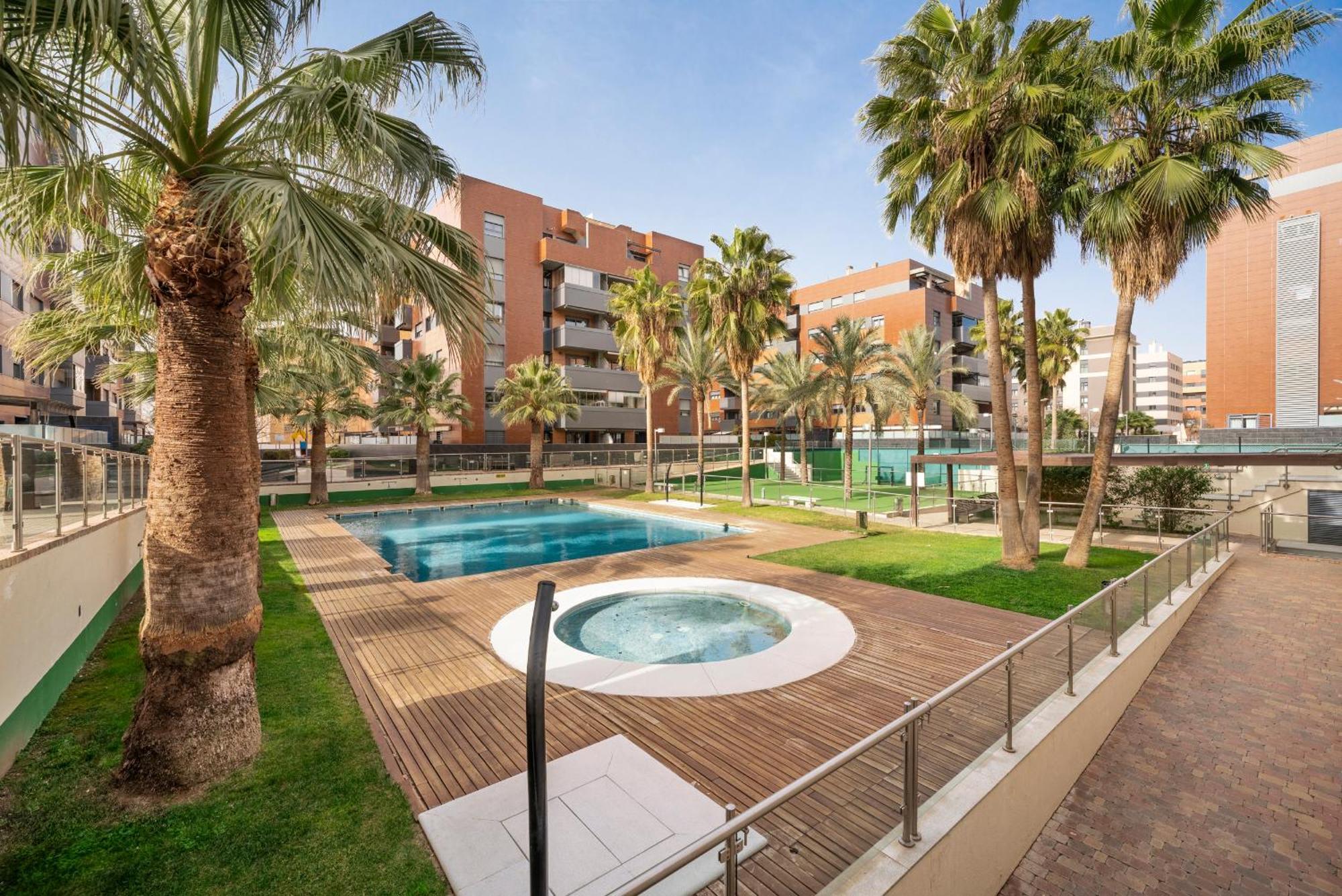 Апартаменты Enjoygranada Emir 3B Y Parking Экстерьер фото