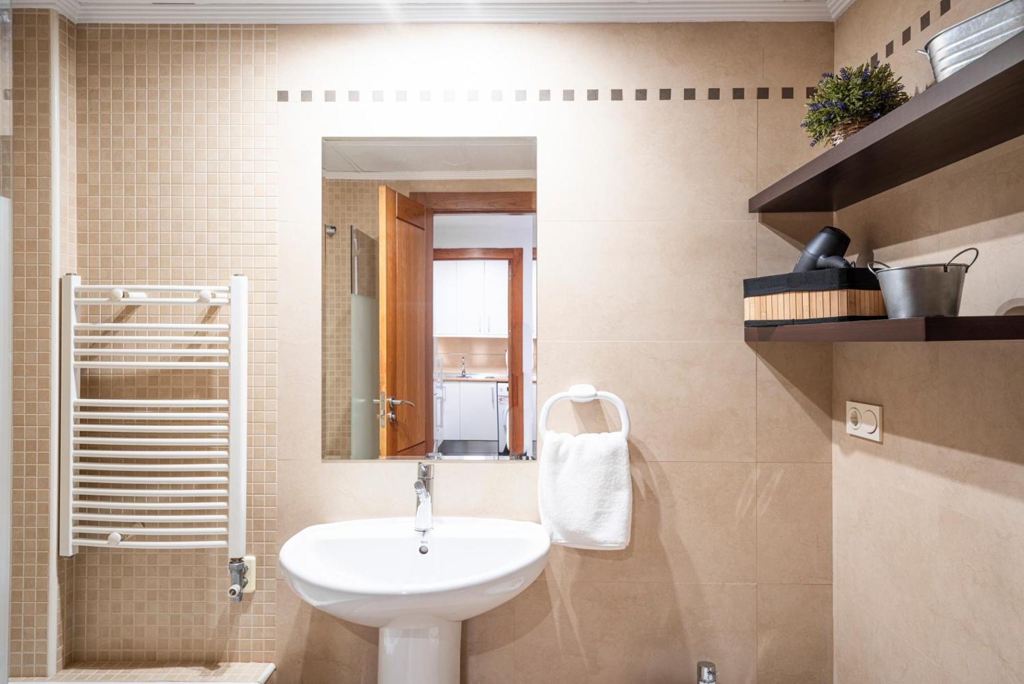 Апартаменты Enjoygranada Emir 3B Y Parking Экстерьер фото